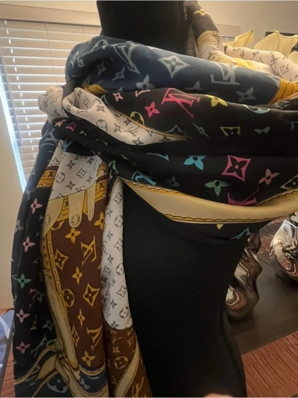 Luxury Monogram Pattern Women's Scarf - Multicolor